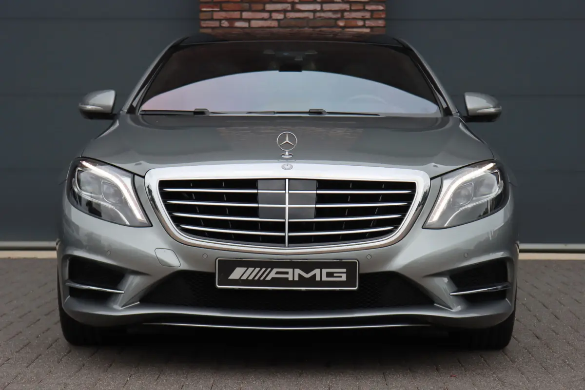 400 HYBRID Lang AMG Line | Luchtvering | Distronic+ | Massage | Panoramadak | Burmester | Memory | Stoelventilatie | Surround Camera | Zonweringspakket |