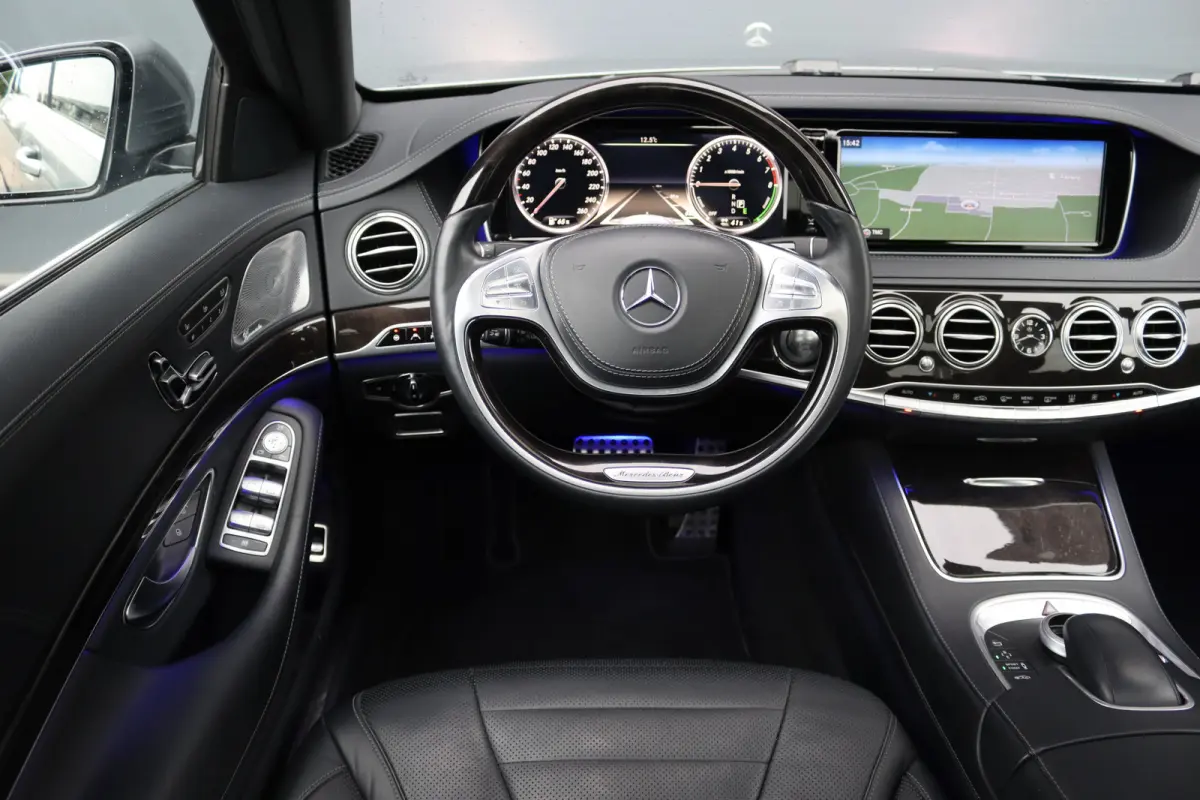 400 HYBRID Lang AMG Line | Luchtvering | Distronic+ | Massage | Panoramadak | Burmester | Memory | Stoelventilatie | Surround Camera | Zonweringspakket |