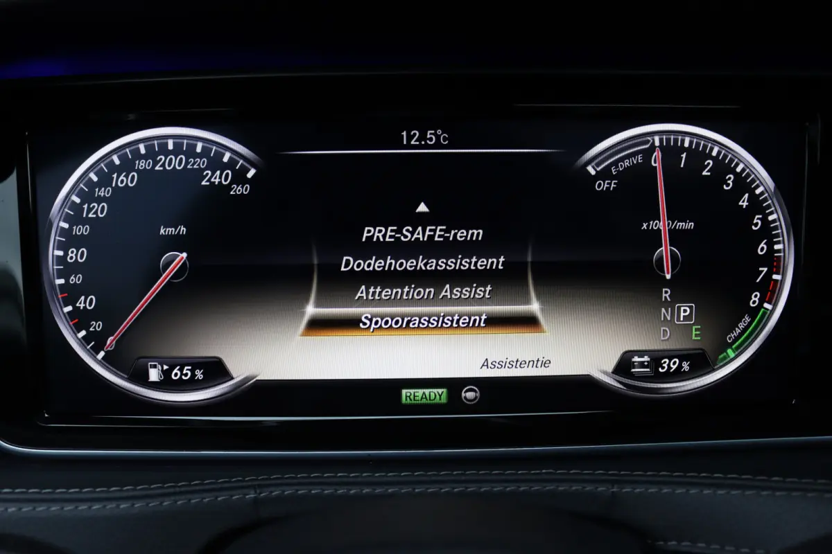 400 HYBRID Lang AMG Line | Luchtvering | Distronic+ | Massage | Panoramadak | Burmester | Memory | Stoelventilatie | Surround Camera | Zonweringspakket |