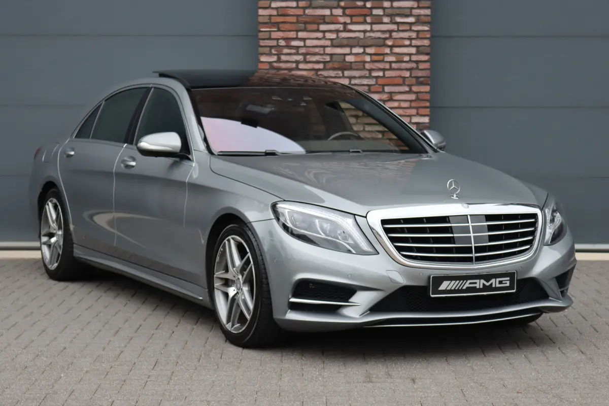 400 HYBRID Lang AMG Line | Luchtvering | Distronic+ | Massage | Panoramadak | Burmester | Memory | Stoelventilatie | Surround Camera | Zonweringspakket |