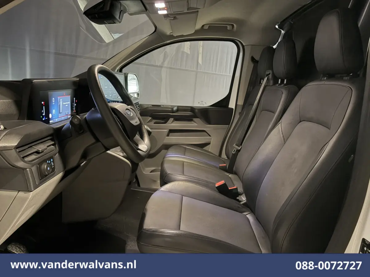 2.0 TDCI 136pk L2H1 Nieuwste Model Euro6 Airco | Camera | Apple Carplay | Cruisecontrol Android Auto, Verwarmde Voorruit, Verwarmbare buitenspiegel, Parkeersensoren, Bijrijdersbank