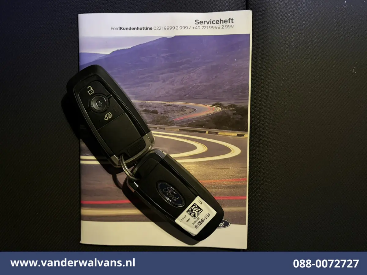 2.0 TDCI 136pk L2H1 Nieuwste Model Euro6 Airco | Camera | Apple Carplay | Cruisecontrol Android Auto, Verwarmde Voorruit, Verwarmbare buitenspiegel, Parkeersensoren, Bijrijdersbank