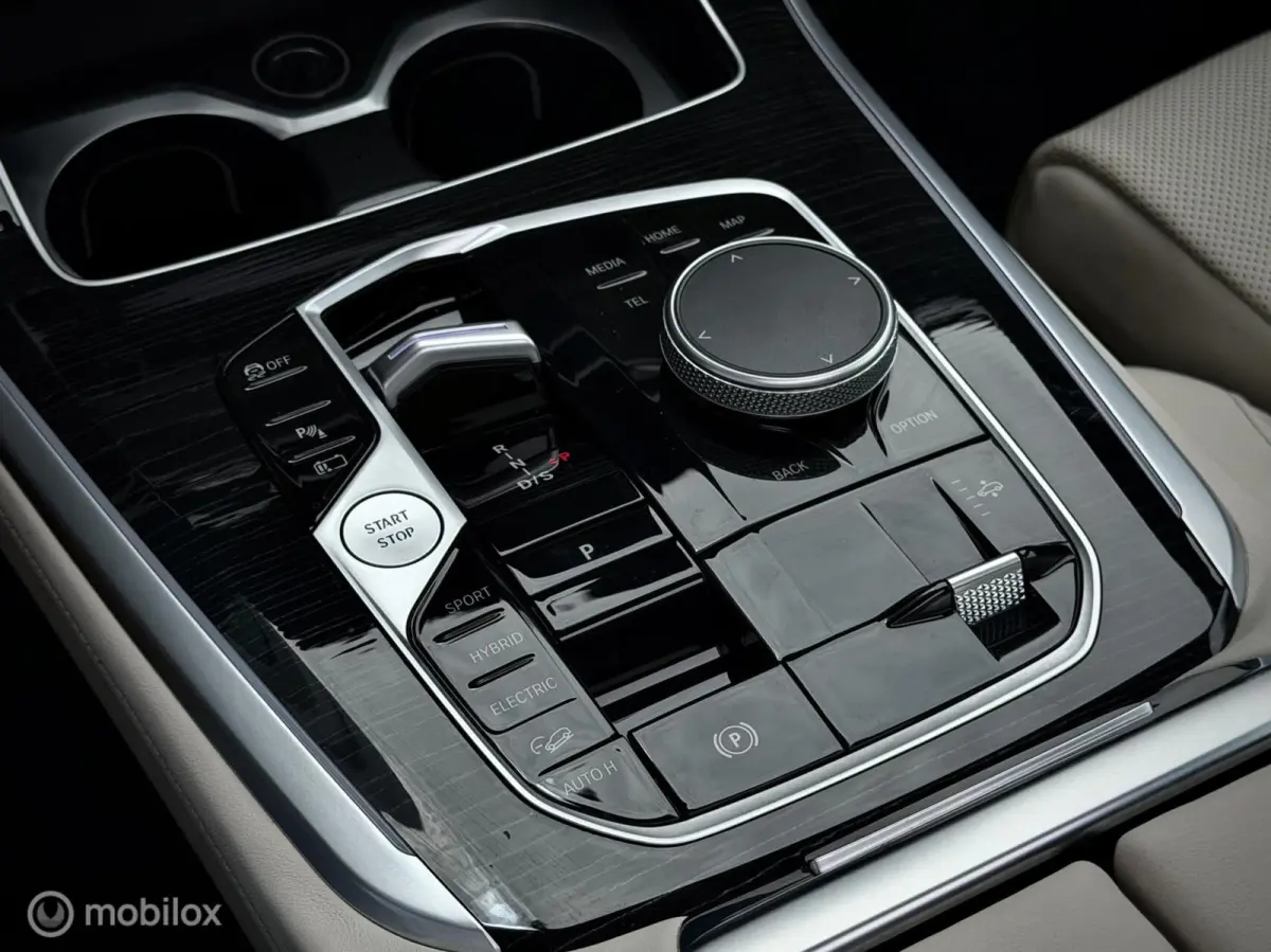 xDrive50e M-Sport |Pano |Skylounge |Massage |Koeling