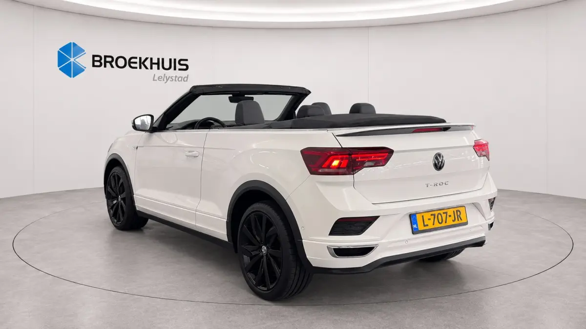 1.5 TSI 150PK R-LINE AUTOMAAT / NAVI / CLIMA / FULL-LED / KEYLESS / PDC / 19" LMV / CAMERA / ALCANTARA / 2X R-LINE / ORG. NL.  !!