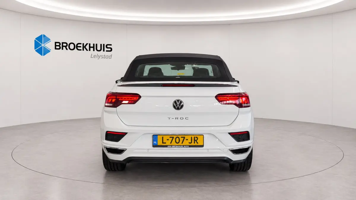 1.5 TSI 150PK R-LINE AUTOMAAT / NAVI / CLIMA / FULL-LED / KEYLESS / PDC / 19" LMV / CAMERA / ALCANTARA / 2X R-LINE / ORG. NL.  !!