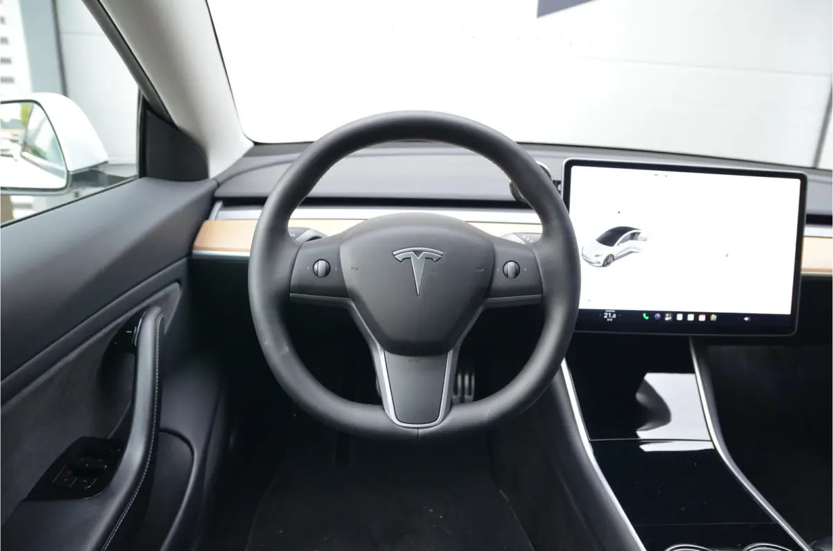 Performance AWD 75 kWh AutoPilot3.0, SOH 86,6%