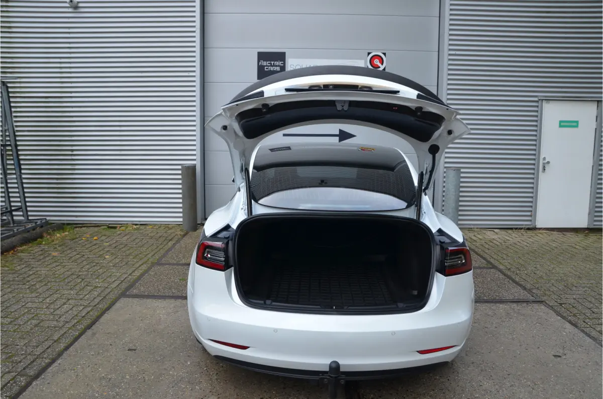 Performance AWD 75 kWh AutoPilot3.0, SOH 86,6%