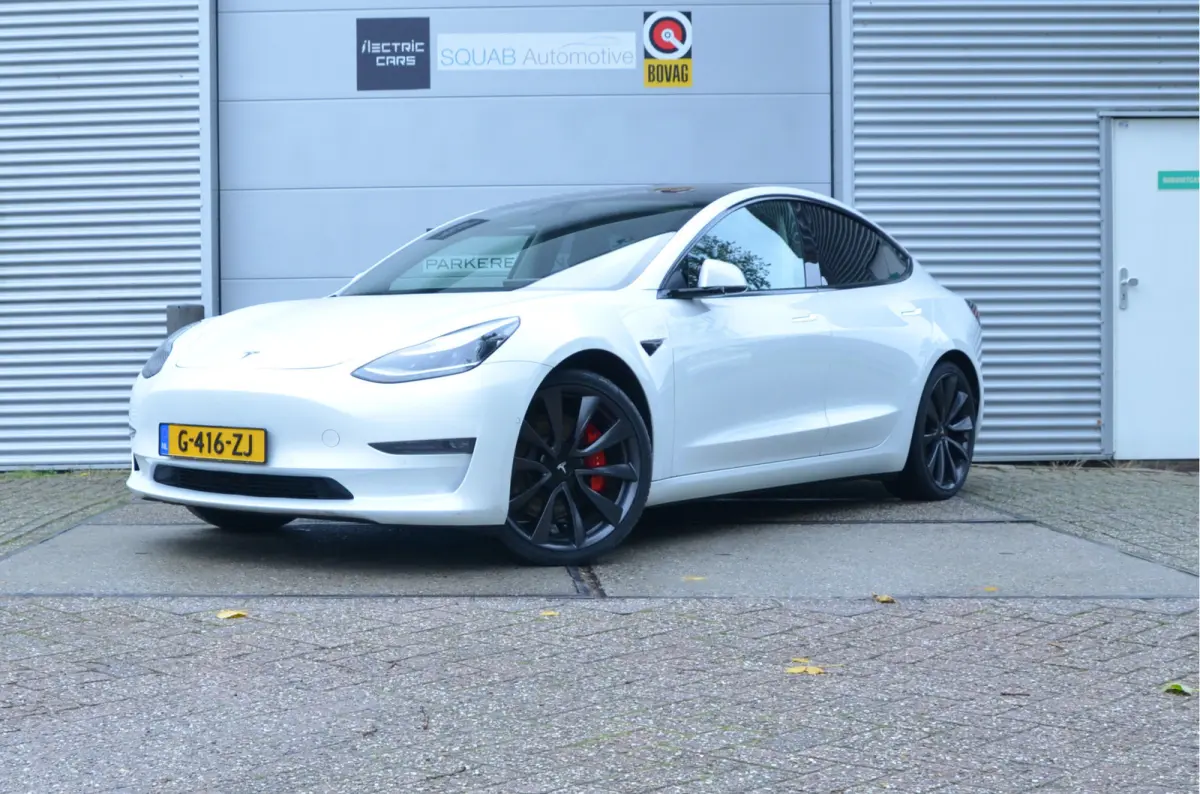 Performance AWD 75 kWh AutoPilot3.0, SOH 86,6%
