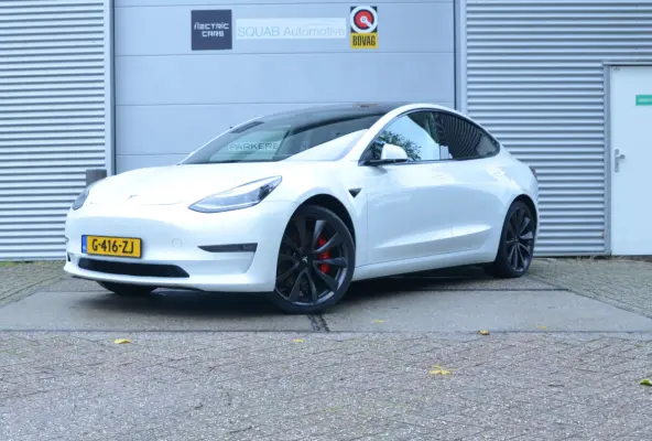 Performance AWD 75 kWh AutoPilot3.0, SOH 86,6%