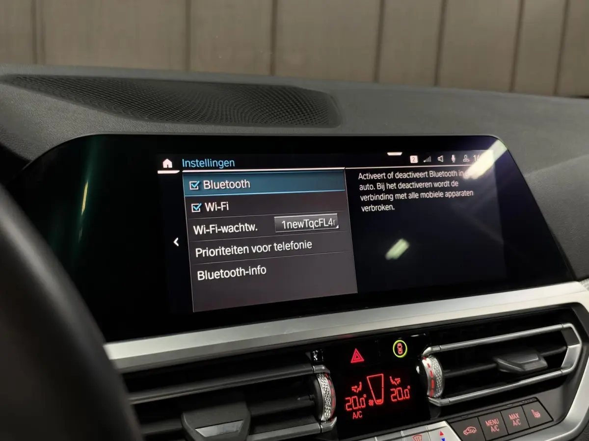 330e|M-SPORT|PANO|DEALER|HUD|SFEER|HK|LED|DODEHOEK