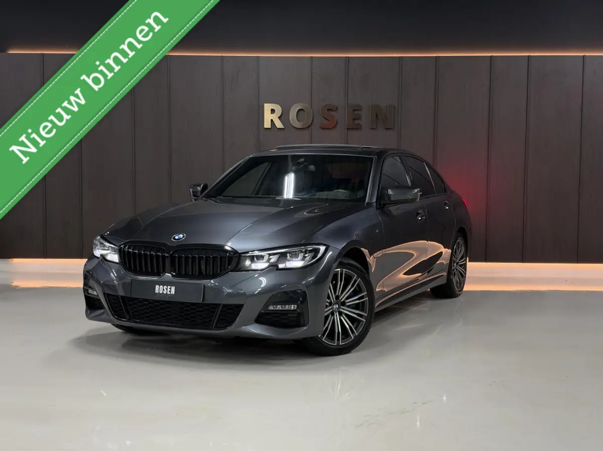 330e|M-SPORT|PANO|DEALER|HUD|SFEER|HK|LED|DODEHOEK