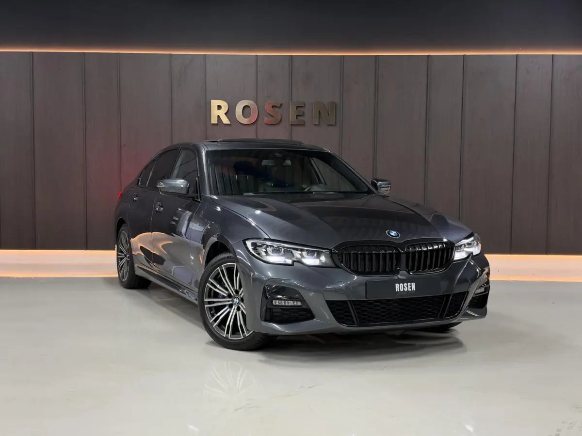 330e|M-SPORT|PANO|DEALER|HUD|SFEER|HK|LED|DODEHOEK