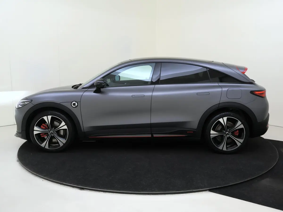 BRABUS 66 kWh / Elektrische-Stoelen / Carplay / 360Graden-Camera /