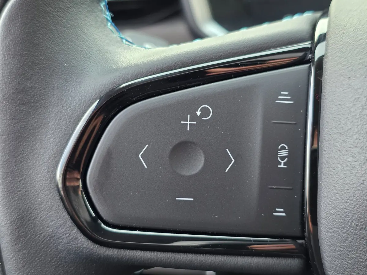 1.5 | PANO | 360 CAMERA | CARPLAY | FULL OPTION