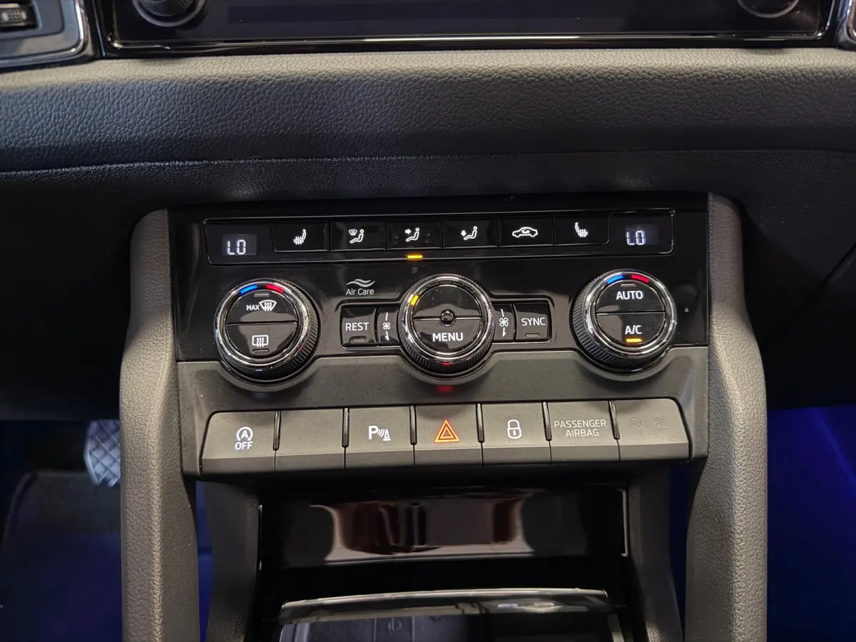 1.5 TSI Edition Plus 7p. NAVIGATIE/CAMERA, CRUISE, PANORAMA