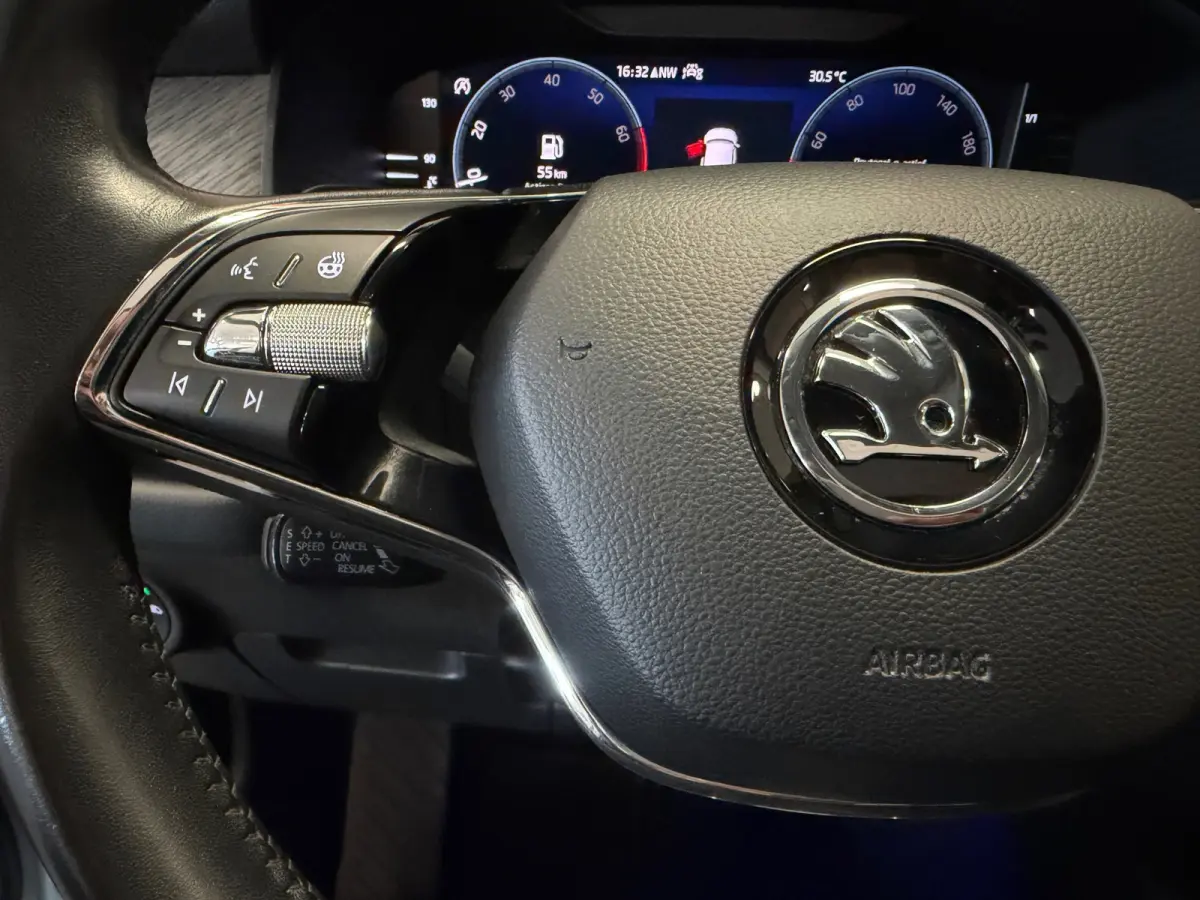 1.5 TSI Edition Plus 7p. NAVIGATIE/CAMERA, CRUISE, PANORAMA