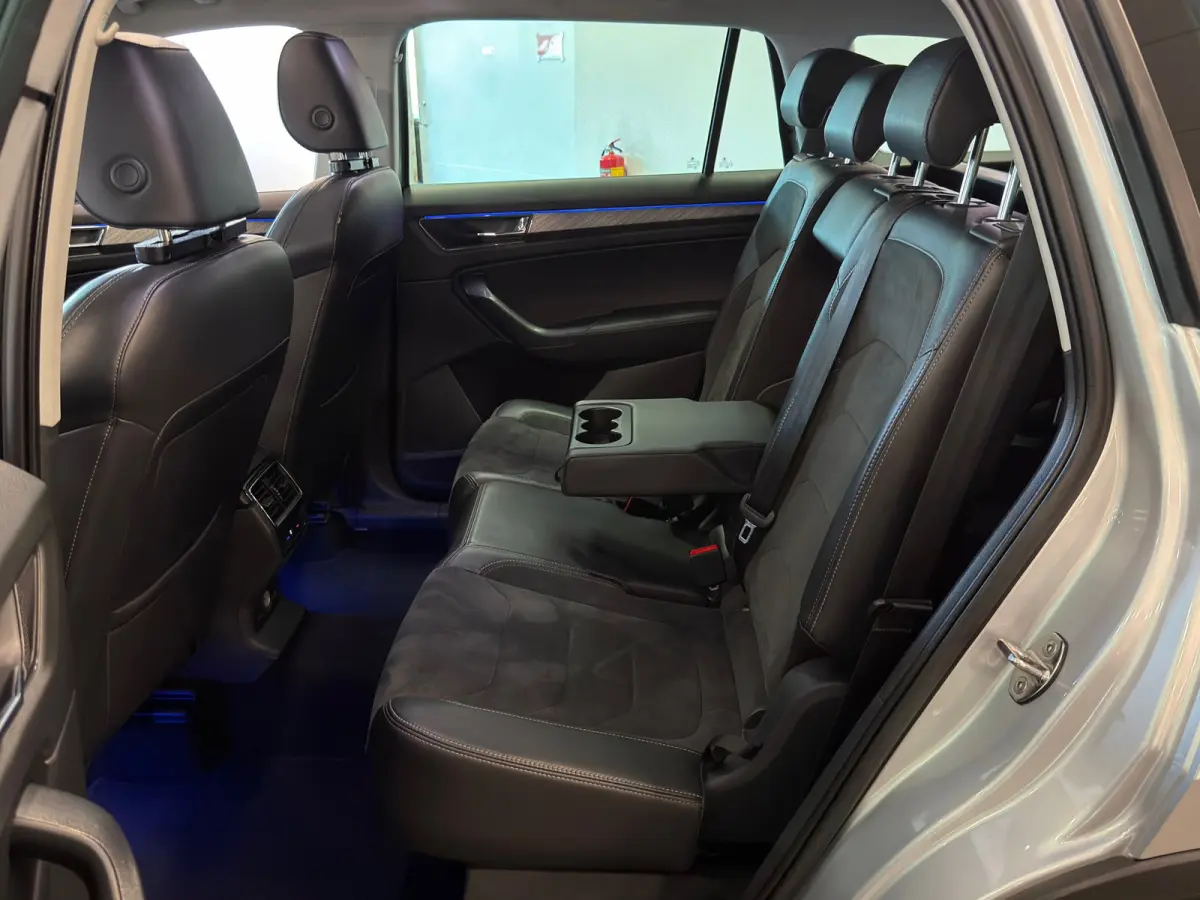 1.5 TSI Edition Plus 7p. NAVIGATIE/CAMERA, CRUISE, PANORAMA