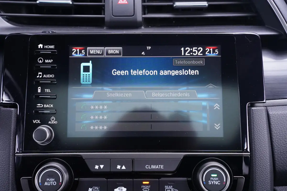 1.0 i-VTEC Executive NAP Panodak Camera Stoelverwarming Apple Carplay