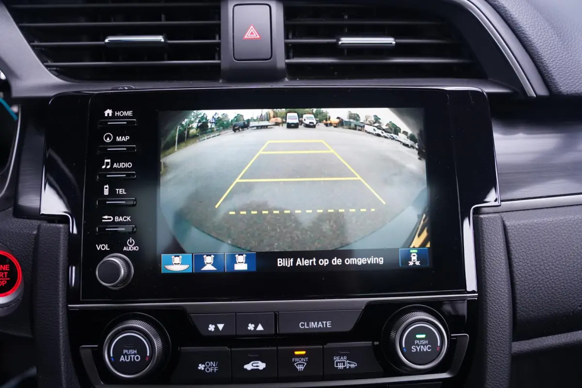 1.0 i-VTEC Executive NAP Panodak Camera Stoelverwarming Apple Carplay