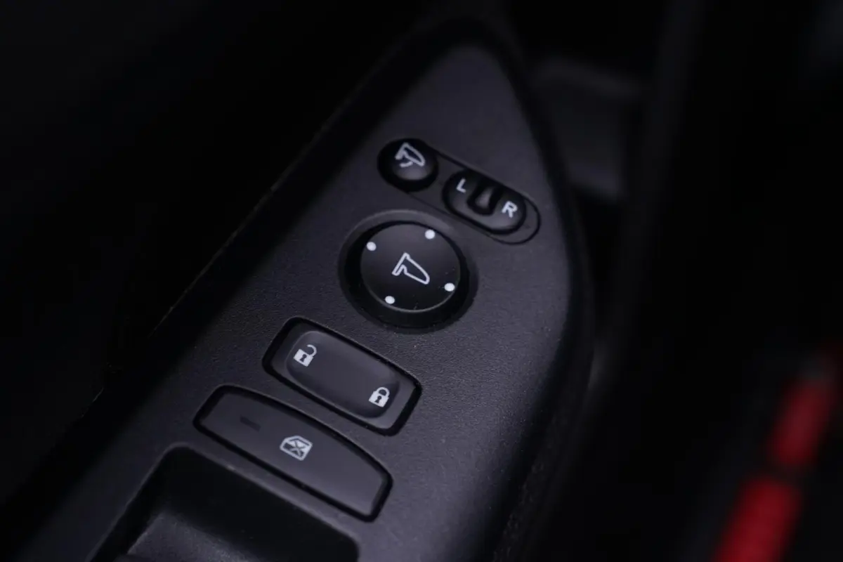 1.0 i-VTEC Executive NAP Panodak Camera Stoelverwarming Apple Carplay