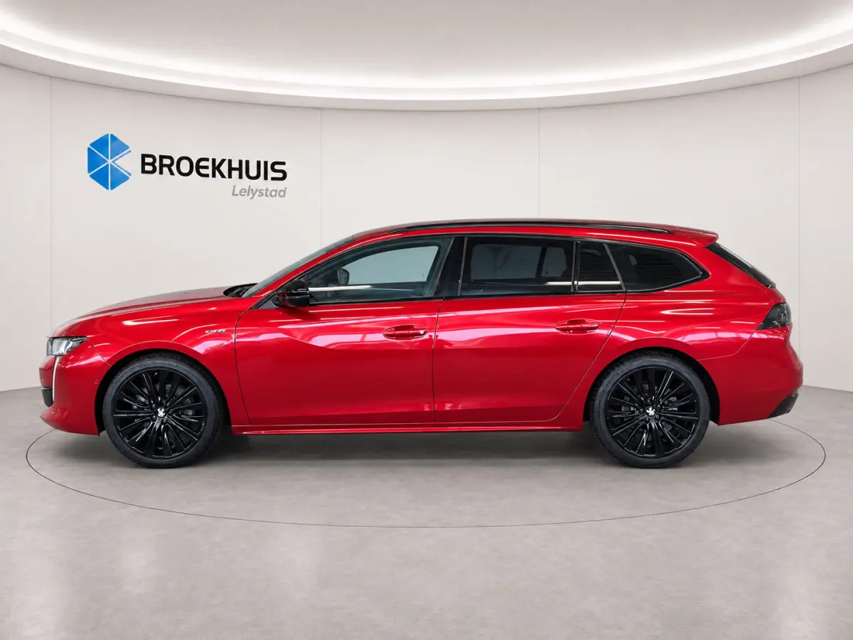 2.0 BLUEHDI 160PK BLUE LEASE GT-LINE AUTOMAAT / NAVI / LEDER / FULL-LED / 19" LMV / CAMERA / KEYLESS / APPLE CARPLAY / FOCAL AUDIO / TREKHAAK / ADAPT. CRUISECONTROL / UNIEK !!
