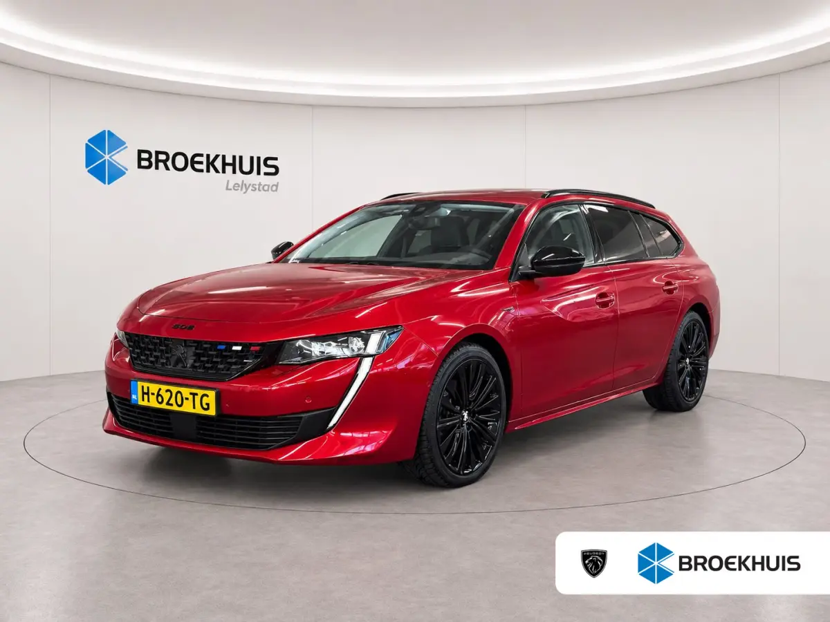 2.0 BLUEHDI 160PK BLUE LEASE GT-LINE AUTOMAAT / NAVI / LEDER / FULL-LED / 19" LMV / CAMERA / KEYLESS / APPLE CARPLAY / FOCAL AUDIO / TREKHAAK / ADAPT. CRUISECONTROL / UNIEK !!