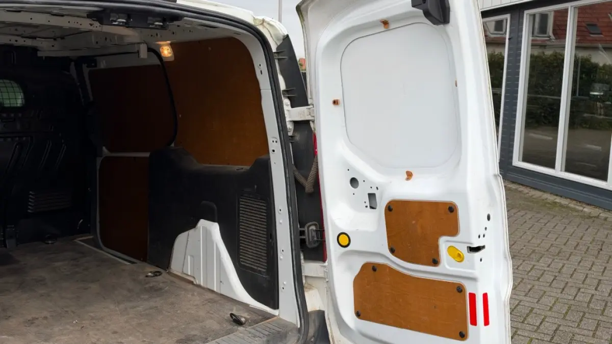 1.5 TDCI 74KW 100PK L2 MAXI EURO 6 NAVIGATIE/ CAMERA/ 3 ZITS BIJRIJDERSBANK/ TREKHAAK/ 100% DEALERONDERHOUDEN