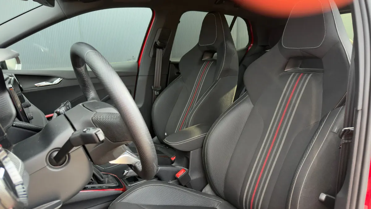 115pk 1.0 TSI Monte Carlo | Achteruitrijcamera | Cruise Control | Carplay | Keyless | 16" |