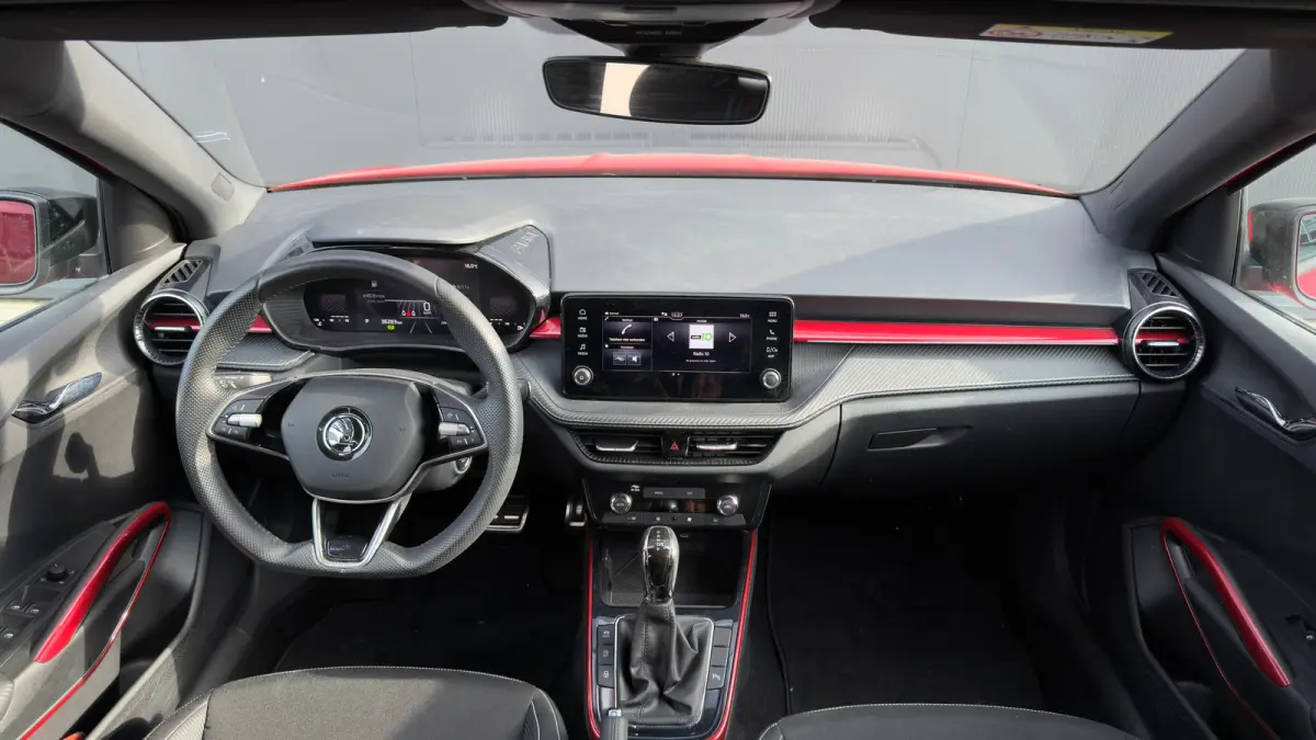 115pk 1.0 TSI Monte Carlo | Achteruitrijcamera | Cruise Control | Carplay | Keyless | 16" |