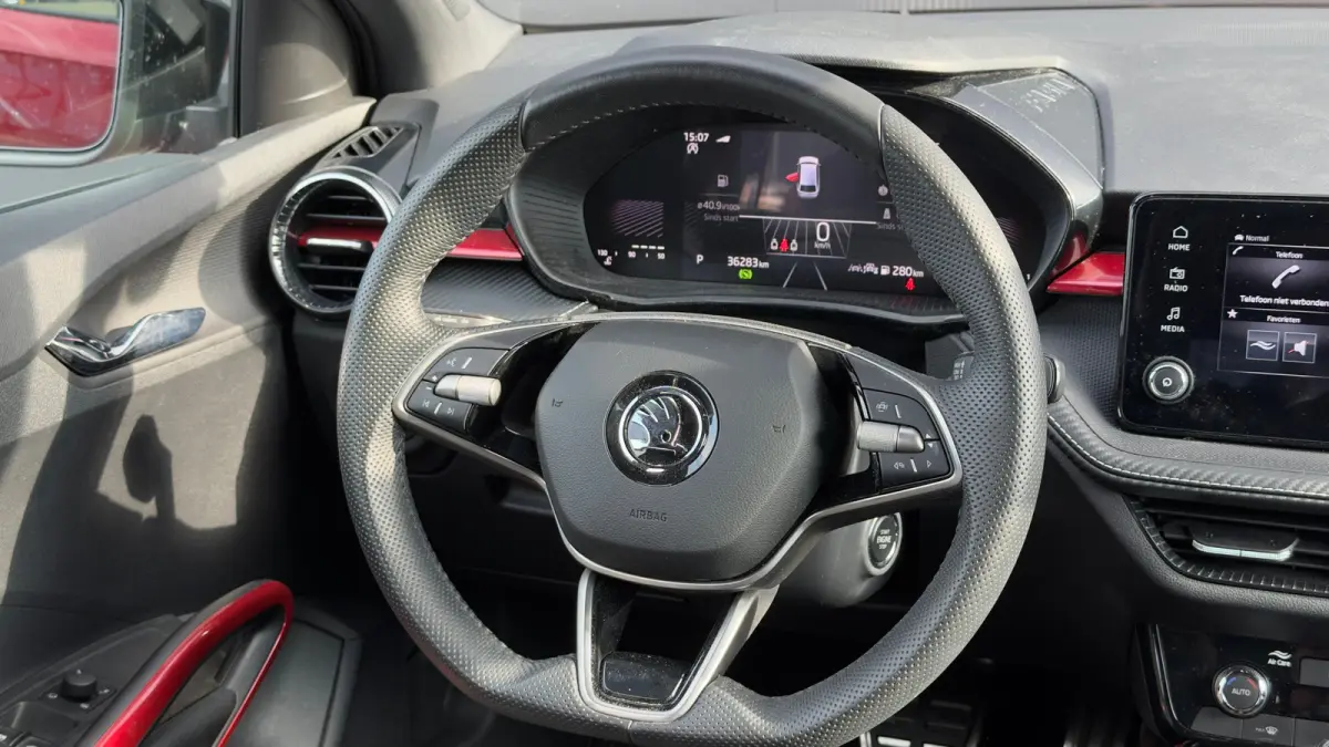 115pk 1.0 TSI Monte Carlo | Achteruitrijcamera | Cruise Control | Carplay | Keyless | 16" |
