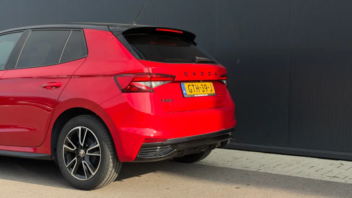 115pk 1.0 TSI Monte Carlo | Achteruitrijcamera | Cruise Control | Carplay | Keyless | 16" |
