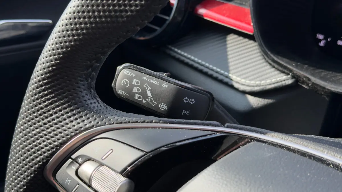 115pk 1.0 TSI Monte Carlo | Achteruitrijcamera | Cruise Control | Carplay | Keyless | 16" |