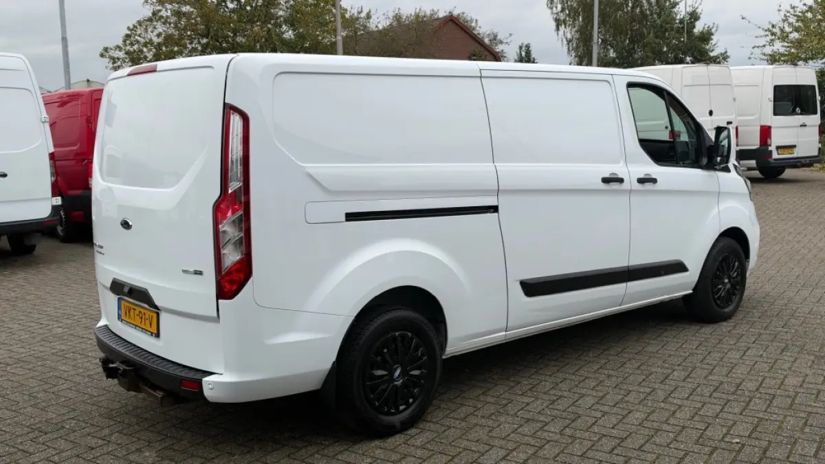 2.0 TDCI 96KW 131PK L2H1 MHEV EURO 6 CAMERA/ AIRCO/ CRUISE CONTROL/ TREKHAAK/ 100% DEALERONDERHOUDEN