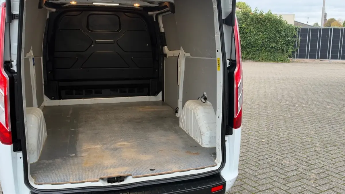 2.0 TDCI 96KW 131PK L2H1 MHEV EURO 6 CAMERA/ AIRCO/ CRUISE CONTROL/ TREKHAAK/ 100% DEALERONDERHOUDEN