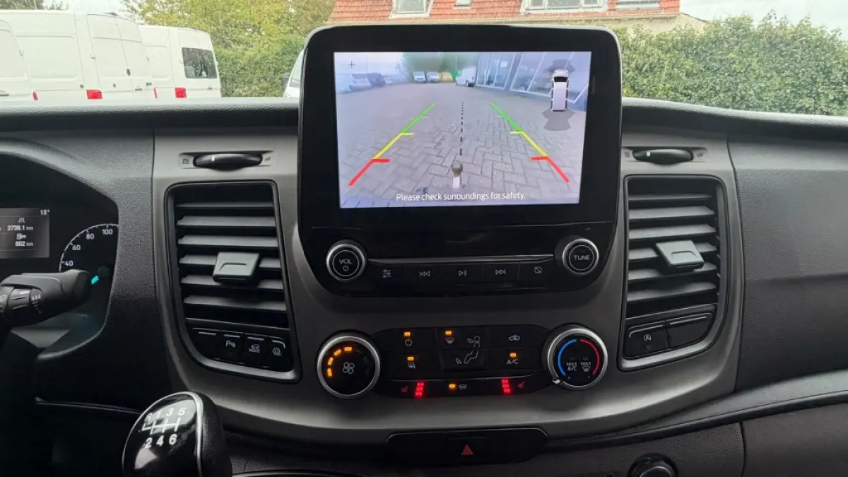 2.0 TDCI 96KW 131PK L2H1 MHEV EURO 6 CAMERA/ AIRCO/ CRUISE CONTROL/ TREKHAAK/ 100% DEALERONDERHOUDEN