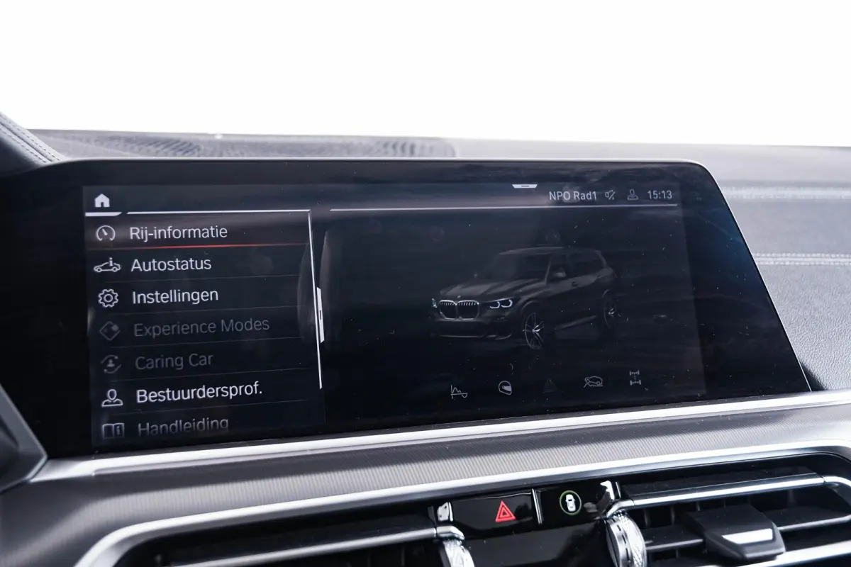 xDrive40d High Executive M Sport - Trekhaak - Panoramadak - Driving Assistant Professional - Head up -  Harman Kardon - Warmte Comfort Pack - CraftedClarity - Comfortstoelen -