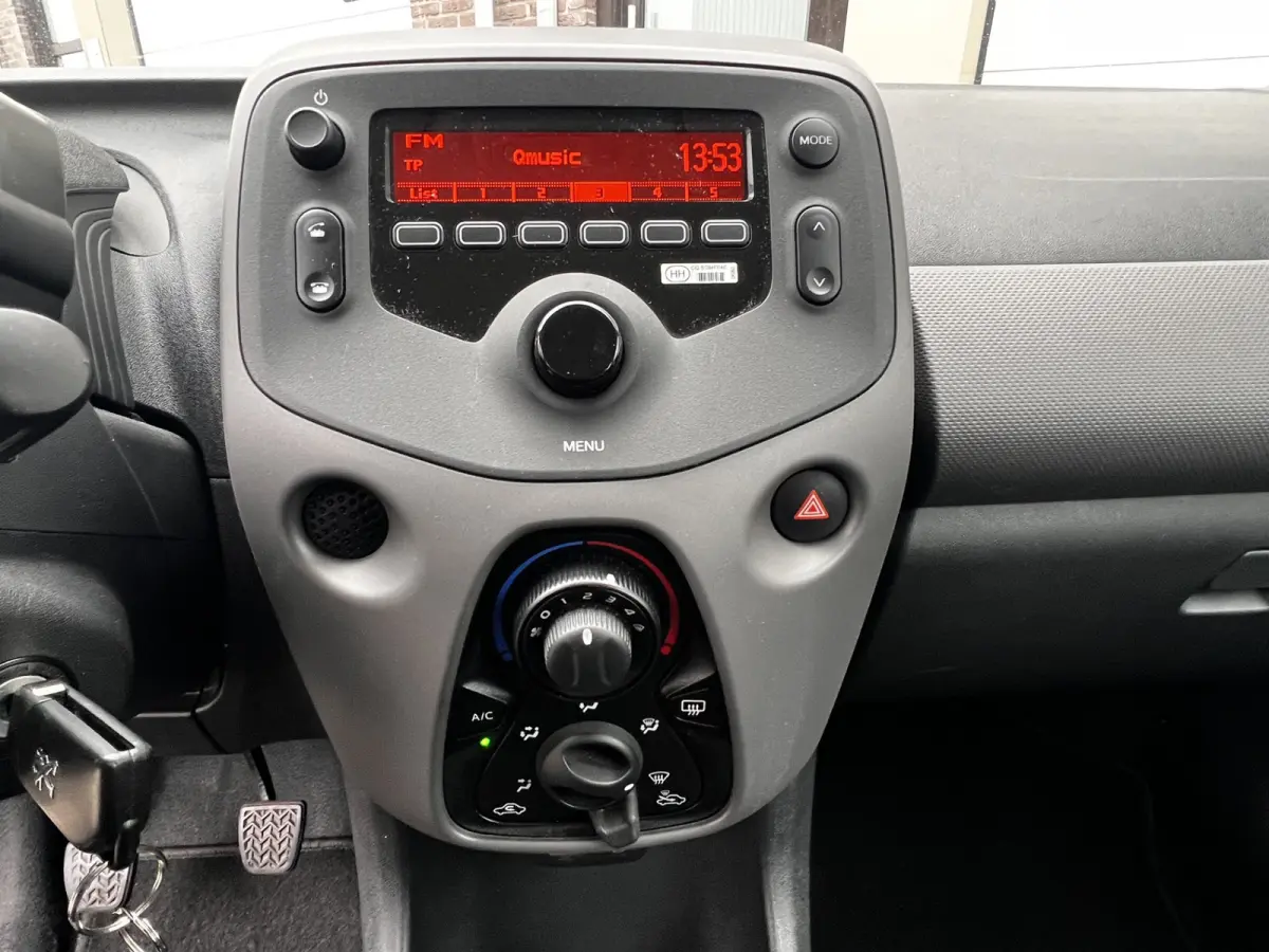 1.0 e-VTi Active 5 Deurs | Airco | Dealer Onderhouden | Zuinig | Hogere Instap | Elect Ramen | Airbags | 1e Eigenaar!