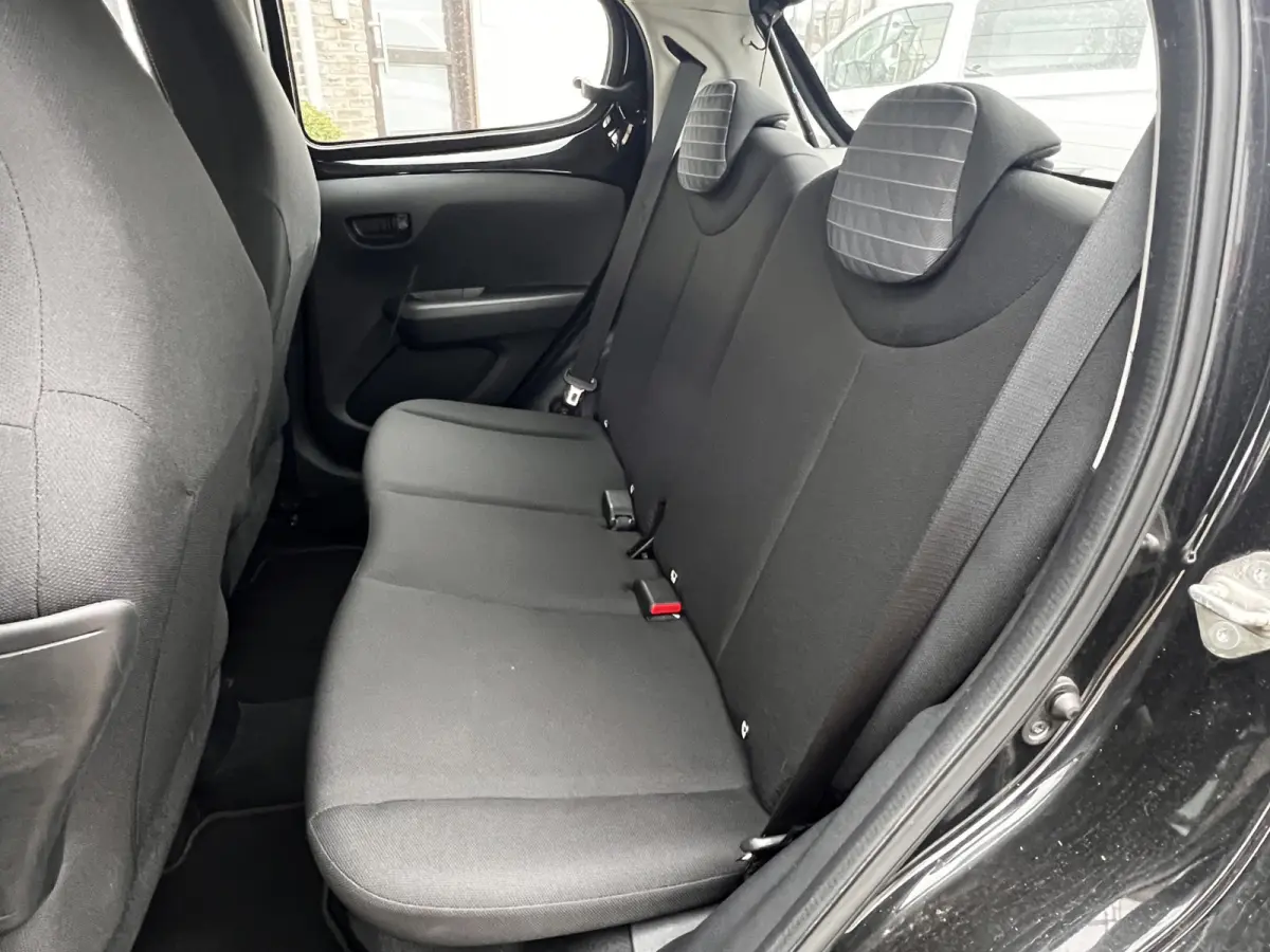 1.0 e-VTi Active 5 Deurs | Airco | Dealer Onderhouden | Zuinig | Hogere Instap | Elect Ramen | Airbags | 1e Eigenaar!