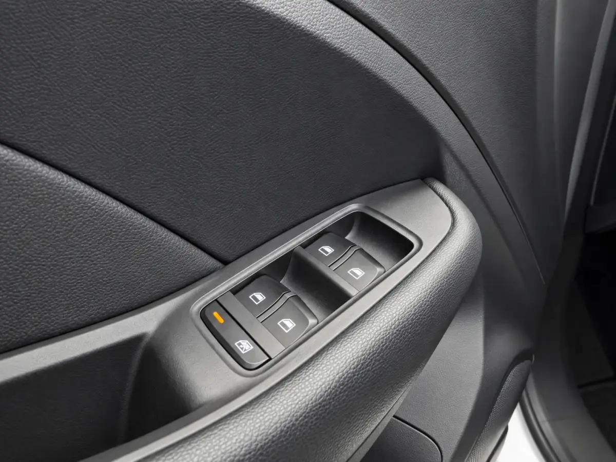 MG Luxury 45 kWh SOH 91% | Navigatie | Schuifkanteldak | ACC | Leder interieur | Stoelverwarming |