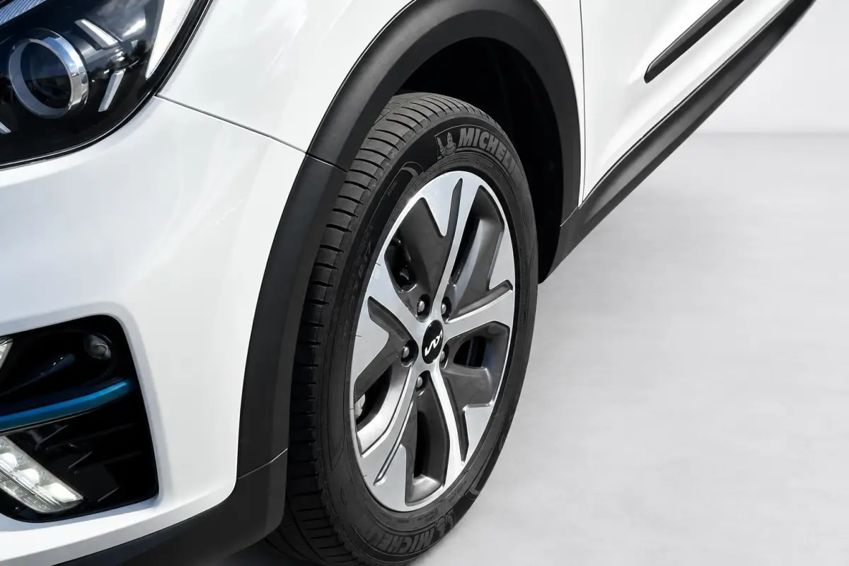 DynamicLine 64 kWh FASE 3 SOH 99.7% DEALER OND EERSTE EIG