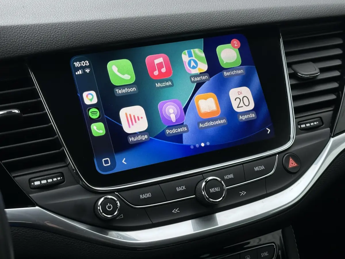 1.4 Innovation |Carplay|Camera|Stoel/Stuurverw.|Trekhaak|Half-Leder|Navi Full-map