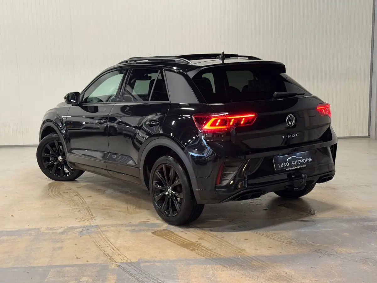1.5 TSI R-Line | PANO | IQ LIGHTS | BEATS AUDIO | TREKHAAK