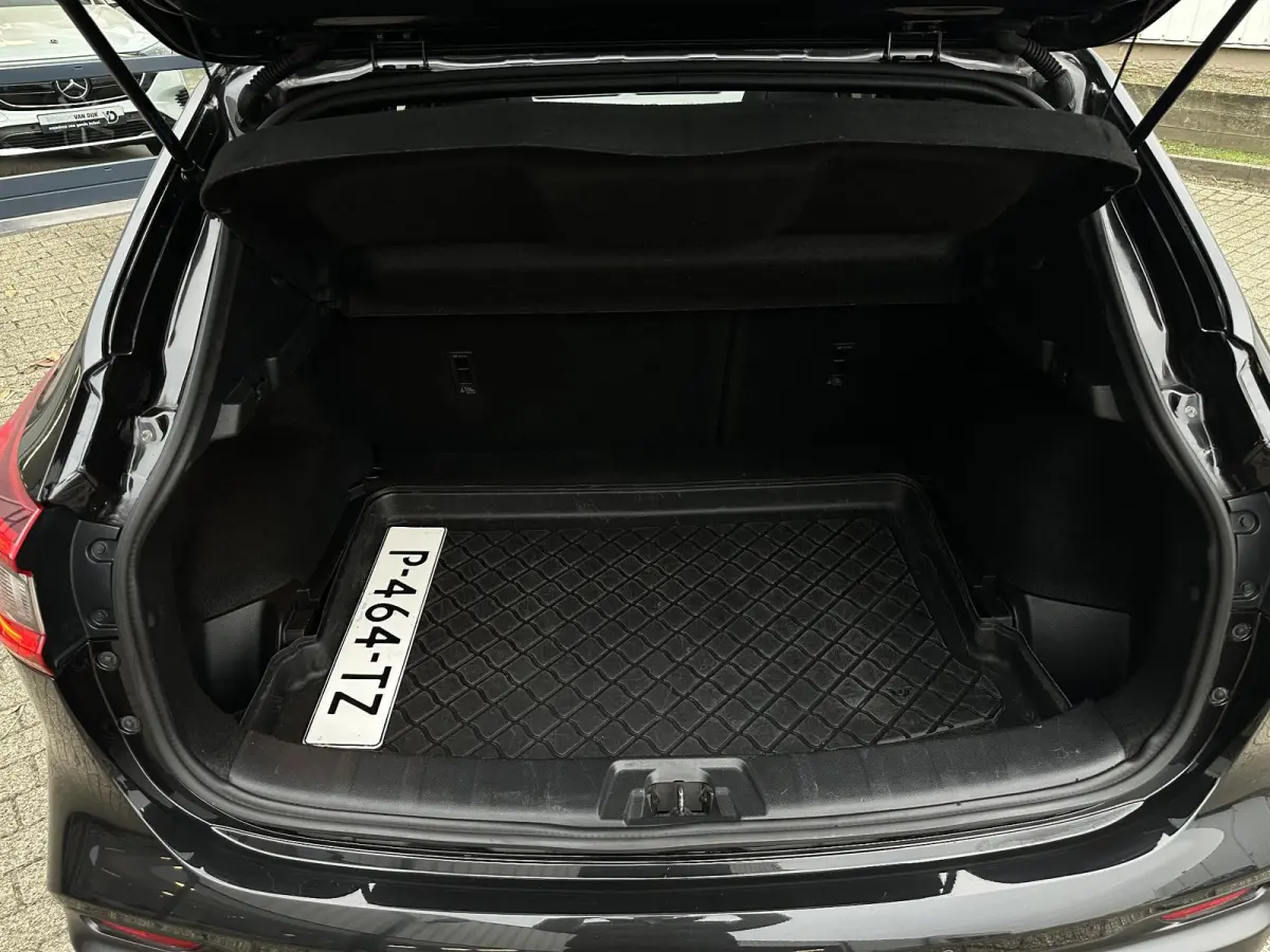 1.3 DIG-T Tekna |Camera|Carplay|Pano-dak|Cruise|Trekhaak|Bose|Stoelverw.|Leder