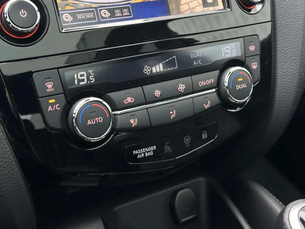 1.3 DIG-T Tekna |Camera|Carplay|Pano-dak|Cruise|Trekhaak|Bose|Stoelverw.|Leder