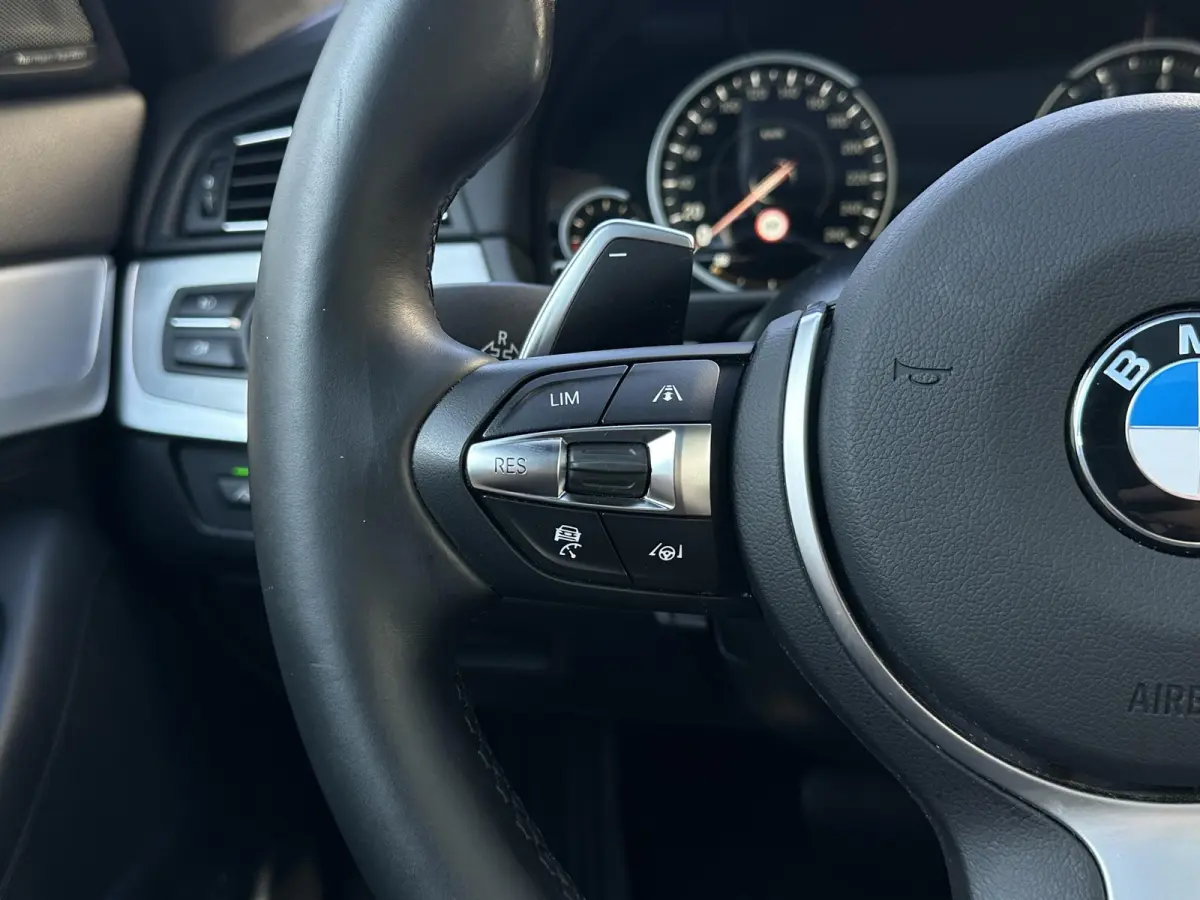 535i Luxury Edition |360° camera|NL-Auto|Stoelverw.|Head-up|Adapt.Cruise|Pano-dak|Navi|Leder|Harman Kardon System