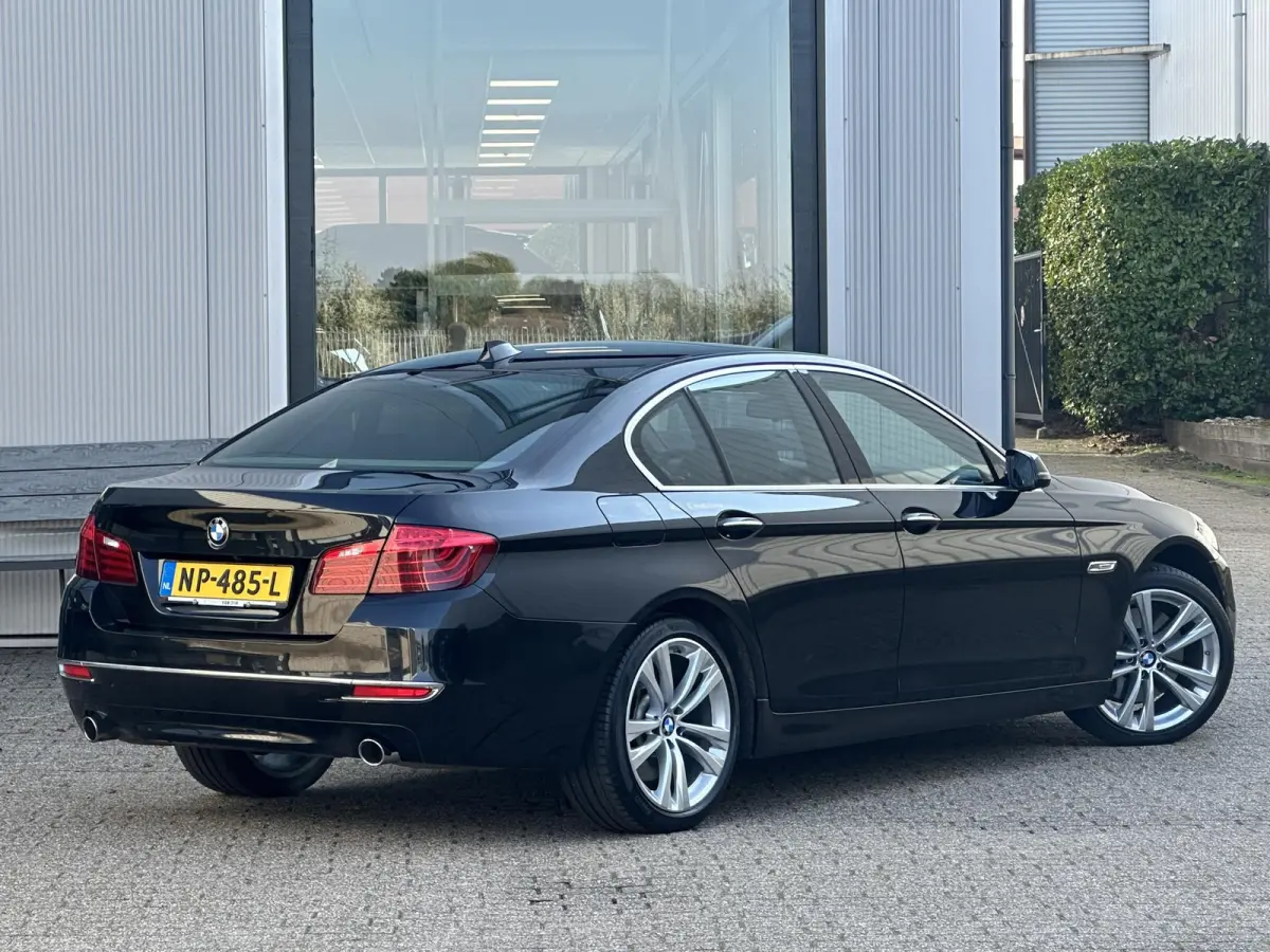 535i Luxury Edition |360° camera|NL-Auto|Stoelverw.|Head-up|Adapt.Cruise|Pano-dak|Navi|Leder|Harman Kardon System