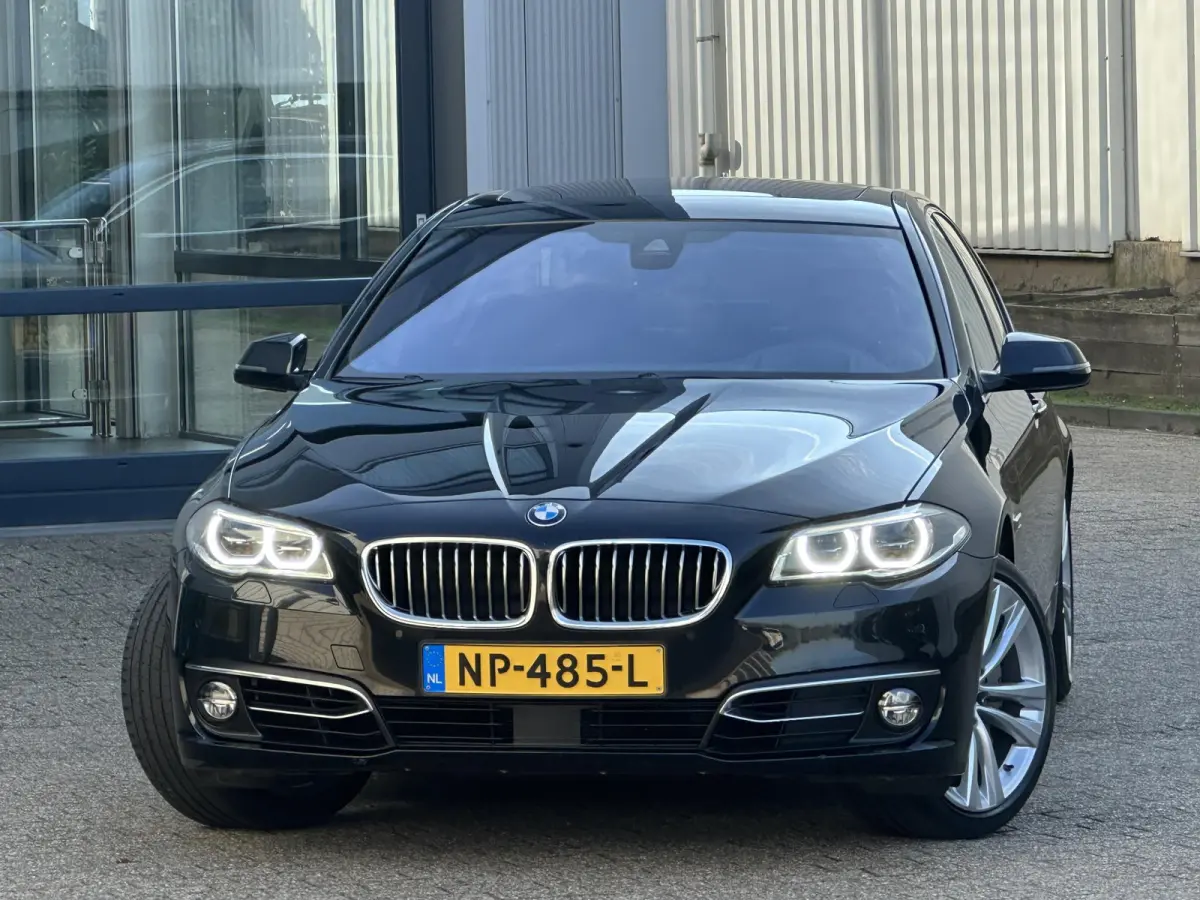 535i Luxury Edition |360° camera|NL-Auto|Stoelverw.|Head-up|Adapt.Cruise|Pano-dak|Navi|Leder|Harman Kardon System