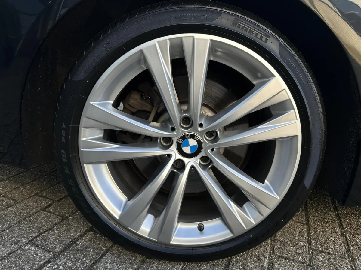 535i Luxury Edition |360° camera|NL-Auto|Stoelverw.|Head-up|Adapt.Cruise|Pano-dak|Navi|Leder|Harman Kardon System