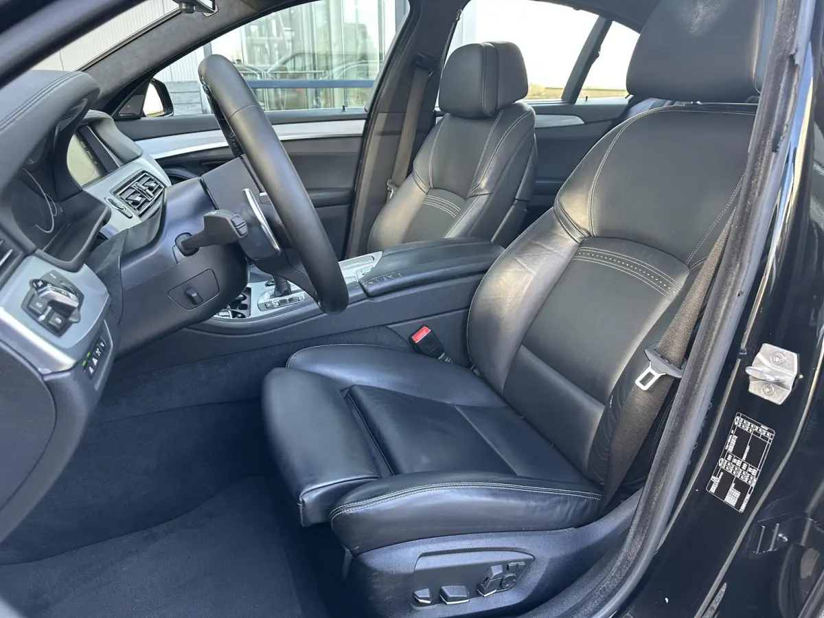 535i Luxury Edition |360° camera|NL-Auto|Stoelverw.|Head-up|Adapt.Cruise|Pano-dak|Navi|Leder|Harman Kardon System