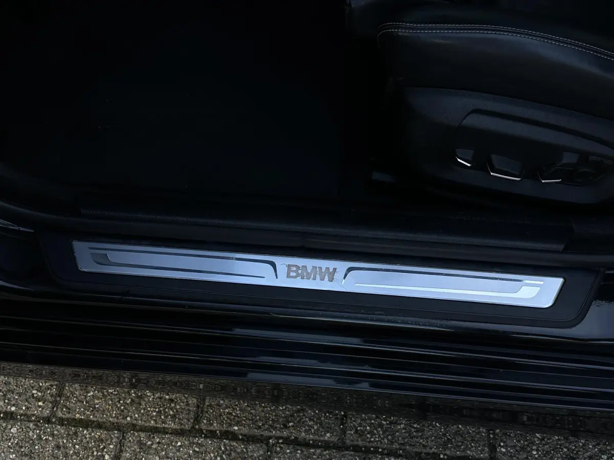 535i Luxury Edition |360° camera|NL-Auto|Stoelverw.|Head-up|Adapt.Cruise|Pano-dak|Navi|Leder|Harman Kardon System